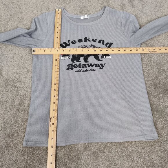 Ardene Women's Weekend Lodge Cabin Getaway Pajama Top Sz Small Loungewear Unisex - Picture 6 of 8